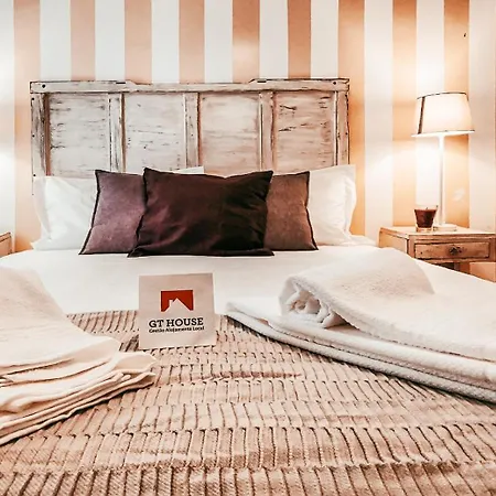 Bridge View With Balcony By Gt House