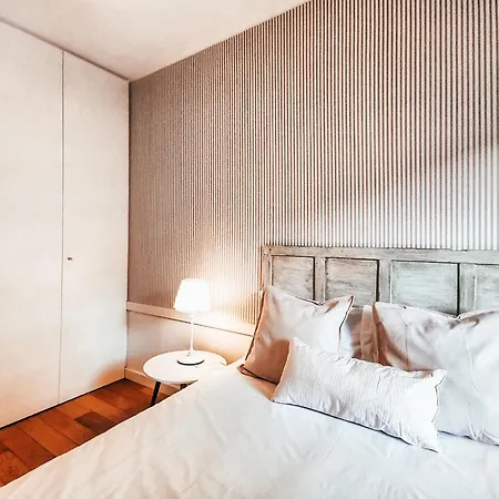 Bridge View With Balcony By Gt House Apartamento *