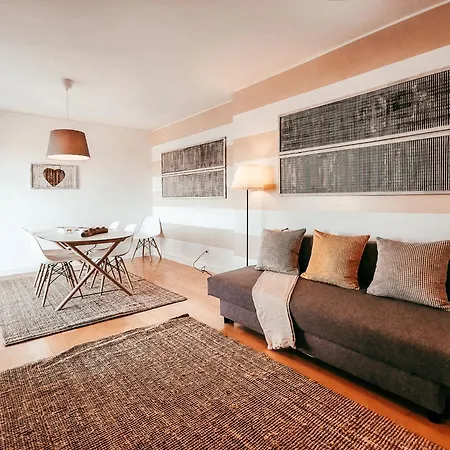 Bridge View With Balcony By Gt House Sacavém